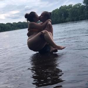 Meet your Posher, Garon